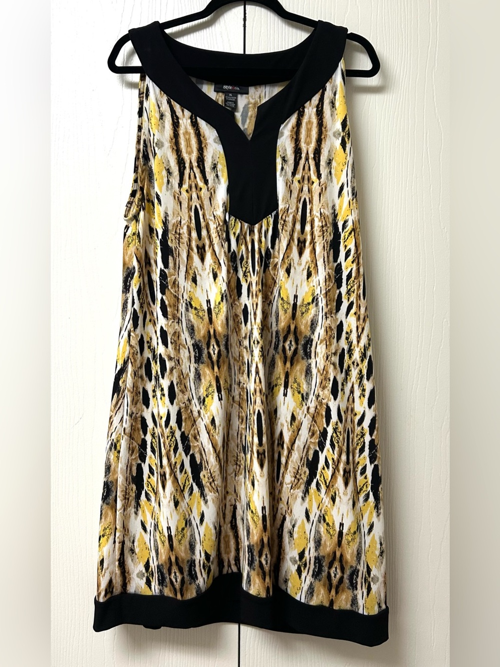 Sleeveless Yellow Printed Dress with Black Trim